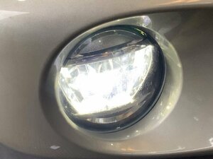 5kurudepa R1年 クロスビー DAA-MN71S 右 フォグ ランプ ライト ＬＥＤ KOITO X-BEE HV-MZ 2WD 点灯OK 32854