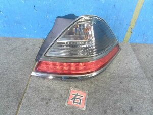 7kurudepa オデッセイ ABA-RB1 右 テール ランプ ライト 33501-SFE-J12 ＬＥＤ STANLEY P6572 [ZNo:05007528] 158876