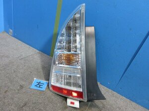 7kurudepa プリウス DAA-ZVW30 左 テール ランプ ライト 81560-47122 ＬＥＤ STANLEY 47-37 [ZNo:06008543] 165810