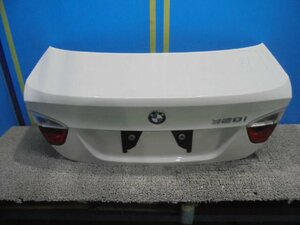 7kurudepa BMW 3シリーズ ABA-VA20 トランク トランクリッド 白パール 300 [ZNo:29024848] 107985