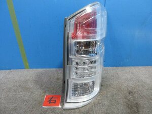 7kurudepa ステップワゴン DBA-RK5 右 テール ランプ ライト 33500-SZW-J01 ＬＥＤ STANLEY P8896 [ZNo:06007713] 166742