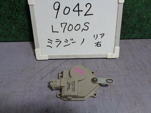 2kurudepa H15年 ミラ ジーノ LA-L700S ドアロック ソレノイド 9042