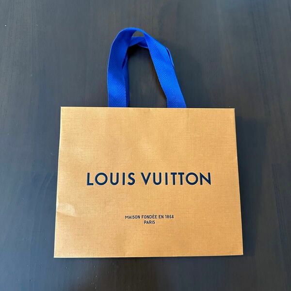 ルイヴィトン　ショップ袋　ショッパー　紙袋　LOUIS VUITTON