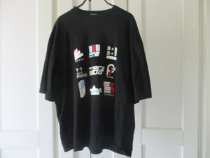 ◆プラダ　黒　ロゴプリントTシャツ　美品◆