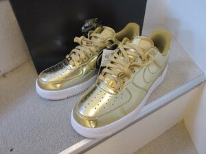 〇1000円～未使用　ナイキ　NIKE WMNS AIR FORCE 1 SP CQ6566-700 METALLIC GOLD/CLUB GOLD-WHITE スニーカー　サイズ26cm