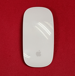 Apple Magic Mouse 2　A1657 正常動作品 即決　4307
