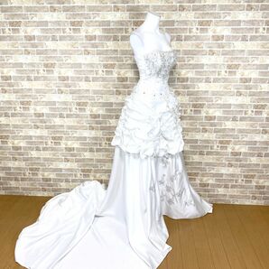 1円 ウエディングドレス ロングトレーン カラードレス 白 お色直し 発表会 フォーマル イベント  中古４３７８の画像2