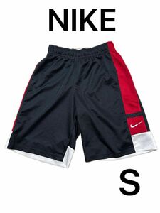 NIKE ナイキ ハーフパンツSサイズ