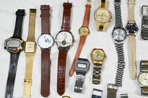 腕時計 100本以上 まとめ売り SEIKO/CITIZEN/CASIO/TISSOT/TIMEX/ 大量 クオーツ ビンテージ ダイバー 機械式 手巻き メンズ ジャンク_画像2