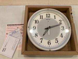 【SEIKO】KX393W 電波掛け時計