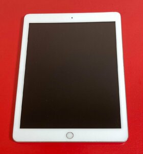 1円～　Apple iPad iPad 第 6 世代 / Wi-Fiモデル / 32GB / シルバー/ iOS17.2 / 9.7型 (2048×1536) / A1893 / バッテリー89%