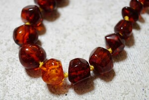 211 natural amber necklace Vintage accessory natural stone amber ko Haku color stone antique pendant ornament 