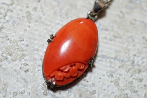 615 natural .. sculpture pendant necklace Vintage accessory ceremonial occasions coral coral natural san .book@.. ornament 