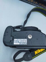 ●Nikon D3200 200m ダブルズームキット ブラック AF-S DX NIKKOR 18-55mm, DX VR Zoom-Nikkor 55-200mm デジタル一眼レフカメラ ニコン_画像5