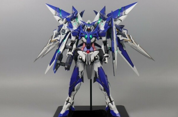 ■ 送料込み / 新品未開封 / 合金完成品 - フル可動 フィギュア - LED発光 / [ 1/60 ] ガンダム アメイジングエクシア / PGサイズ