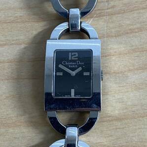 ● 腕時計 Christian Dior ディオール D78-109 文字盤ブラック クオーツ レディース 箱あり 現状品の画像3