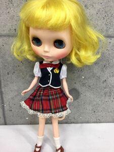 & Blythe TM ブライス人形 ネオブライス　きせかえ人形 ドール 2013 TOMY Hasbro 