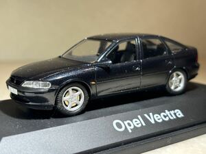 1/43 [ Opel Vectra быстрый задний ] черный металлик Schuco производства 04173