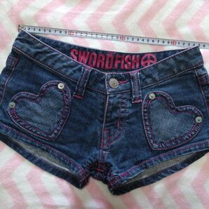 swordfishショートパンツ