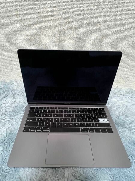 MACBOOK AIR A1932 液晶割れ、その他未確認