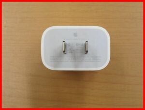 2310★D-1161★　Appleアップル　Model A1720　 USB Type-C充電器　①