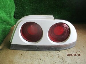 (0258)ECR33 Skyline 2 door right side tail light tail lamp 