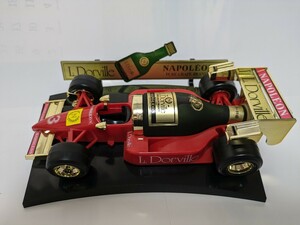 ラ・プリエール F1 ブランデー ナポレオン ミニセット 置物 インテリア レッド