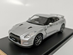 アシェット 国産名車プレミアムコレクション 1/43 日産 GT-R R35 2012