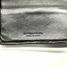 【極美品】 BOTTEGA VENETA ボッテガヴェネタ イントレチャート 二つ折り財布 折りたたみ コンパクト wallet メンズ ブラック 定価7.8万_画像8