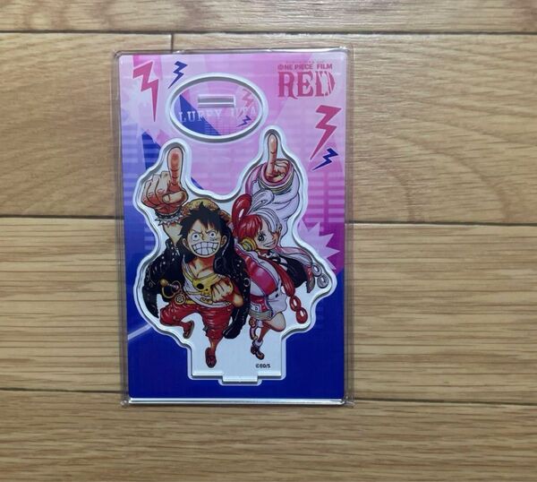 ワンピースアンコール上映 劇場限定 アクリルスタンド ルフィ&ウタ