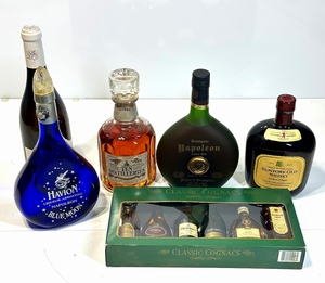  не . штекер бренди, виски 5шт.@( Napoleon * - vi on * Suntory OLD др. )+ Mini бутылка комплект ( Hennessy * Hardy *ota-do и т.п. )