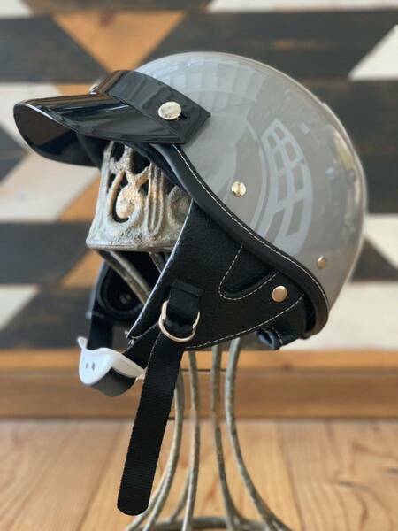 ショーティーヘルメット　ポリスshorty　BELL オーシャンビートル似　グレー　56〜59cm位