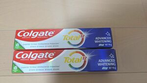 Colgate Total Advanced Whitening 歯磨き粉　2箱