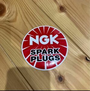 NGK スパークプラグ ステッカー 最後の一枚です