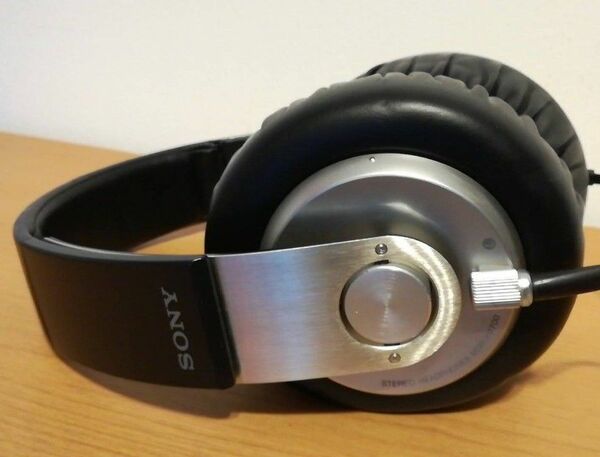 SONY MDR-XB700 ヘッドホン ソニー