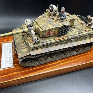 1/35 ドイツ戦車 タイガーⅠ 後期型 231号車 ヴットマン搭乗者 塗装済完成品の画像3