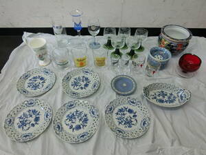 ④ 食器 おまとめ Blue Danube ブルーダニューブ Ballantine Wedgwood BRITAIN ワイングラス 皿 プレート 灰皿 クリスタル 和食器 大量