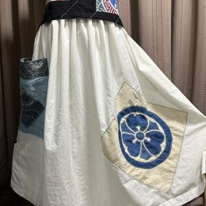 { lotus flower } old cloth .. rise flag gathered skirt kimono remake 