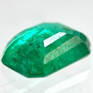 ●天然エメラルド0.474ct●m 約5.6×4.3mmソーティング付 ルース 裸石 宝石 ジュエリーjewerly emerald DE0の画像2
