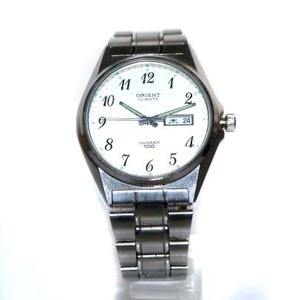 オリエント ORIENT 腕時計 ウォッチ クオーツ アナログ 3針 SS デイデイト 白文字盤 シルバー色 UG02－C0 /XZ ■GY18 メンズ