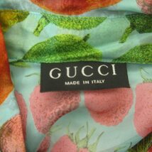 グッチ GUCCI 美品 シルク シャツ ブラウス 総柄 フルーツ柄 青系 ブルー系 42 約M STK レディース_画像4