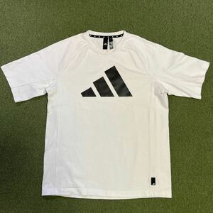 送料無料 adidas アディダス 半袖Tシャツ Oサイズ