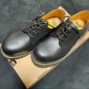 Dr.Martens