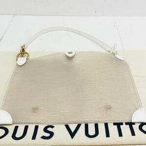 LOUIS VUITTON ★ 超美品 ルイヴィトン エピプラージュ 希少 ホワイト ポーチ バッグの画像4