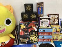 【同梱不可/現状】ONE PIECE ワンピース グッズ まとめ売り フィギュア ぬいぐるみ クリアファイル タオル 他_画像3