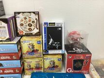 【同梱不可/現状】ONE PIECE ワンピース グッズ まとめ売り フィギュア ぬいぐるみ クリアファイル タオル 他_画像4