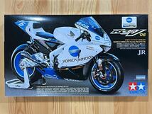 未組立 タミヤ konica Minolta Honda RC211V 06 プラモデル 模型 ホンダ TAMIYA バイク 1/12 オートバイシリーズ NO107_画像1