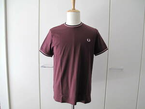 【未使用】FRED PERRY フレッドペリー Tシャツ　M 　M1588