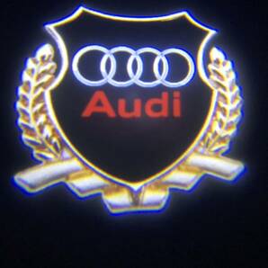 アウディ Audi カーテシランプ【Z129】