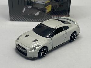 トミカ NISSAN Ｒの系譜　日産 GT-R （R35）白 新品